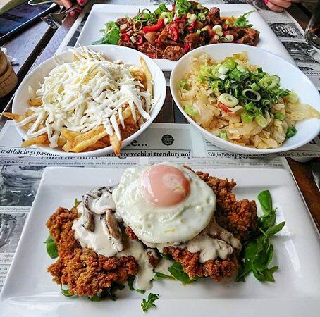 Ad Hoc Bistro